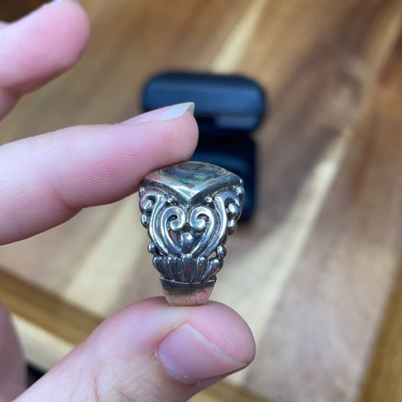 Pearl & Sterling Silver Unique handcrafted Thai Mother of Pearl Ring - Picture 7 of 10